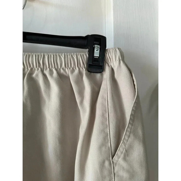 Coral Bay Women’s size 12 Petite shorts - Picture 5 of 7